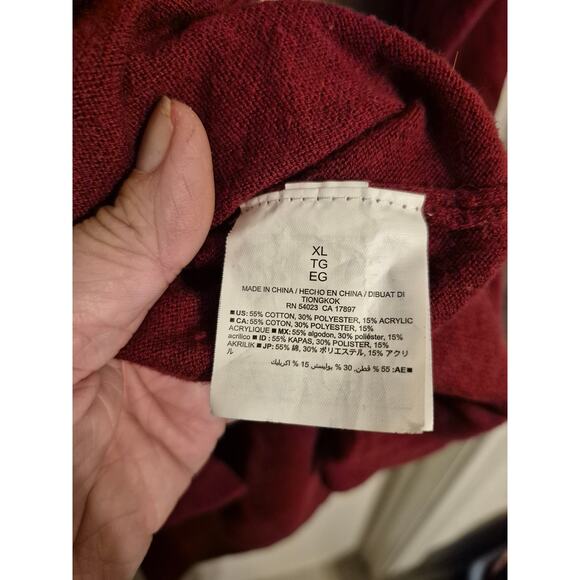 Old Navy Red V Neck Sweater Size XL - Picture 3 of 6